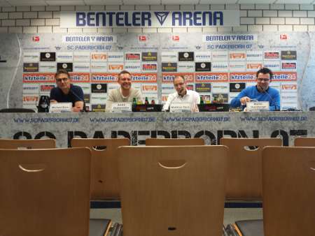 SC Paderborn Pressekonferenz am 23.04.2015