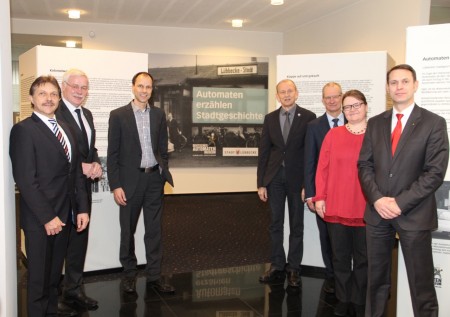 Gruppenbild_Sparkasse_Automaten-erzählen-Stadtgeschichte