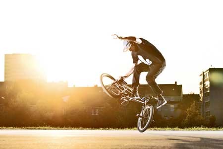 ‘Knights of Flatland‘ will internationale BMX-Profis zu einem Wettkampf auf die Bielefelder Sparrenburg holen © Tim Korbmacher