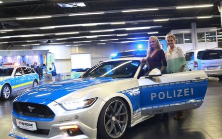 Zum Thema Sicherheit berät die Polizei auf der Messe. Westfalenhallen Dortmund GmbH/Foto: Anja Cord