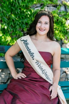 Nicole I. regiert bis 2019 die Affentäler Weinregion.