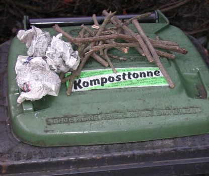 KomposttonneFrost