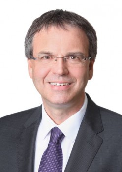 Prof. Dr. Torsten Meier: Foto (Universität Paderborn)