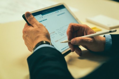 Stadtexperte werden und sich bis zum 5.Mai auf www.digitaler-aufbruch-guetersloh.de anmelden.