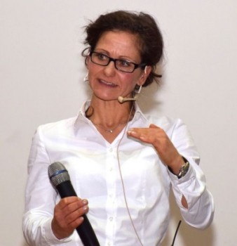 Frau Dr. Cuny, Robert - Koch - Institut