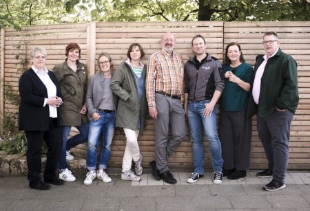 Foto v.l.n.r.engagiert rund um den Siggi: Claudia Burg, Katrin Braje, Kirsten Niekamp, Maike Horstbrink, Peter Schmidt, Thorsten Feim, Anke Schmidt, Jörg Niehoff