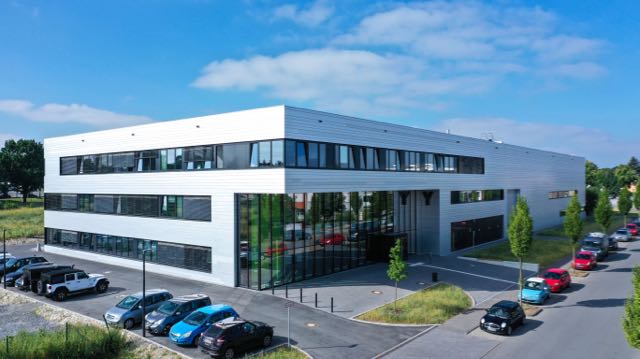 Außenansicht des Gebäudes „Y“ am Mersinweg. Universität Paderborn, Kamil Glabica