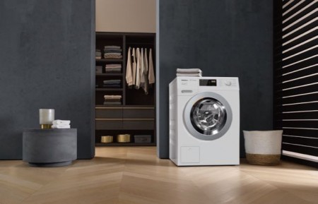 Die Miele-Waschmaschine WDB 330 WPS SpeedCare ist mit der Note 1,6 Testsieger im aktuellen Waschmaschinentest der Stiftung Warentest (test-Ausgabe 11/2019).Foto: Miele 