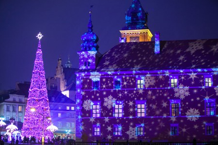 Weihnachtsstimmung am Warschauer Königsschloss. Foto: Polnisches Fremdenverkehrsamt/Mariusz Cieszewski