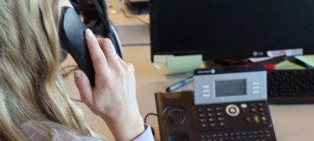 Bei psychotherapeutischen Fragen stehen verschiedene Hotlines zur Verfügung. Foto: Kreis Gütersloh