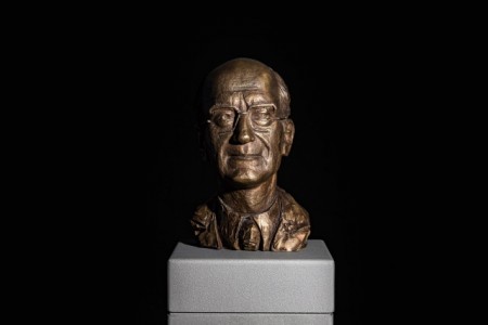 Nixdorf Bueste, Foto: HNF