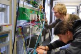 Bildungsangebote mit Zukunft: Ein Leitziel befasst sich mit der Bildungsregion Lippe, hier die praxisorientierte Ausbildung am Felix-Fechenbach-Berufskolleg in Detmold.