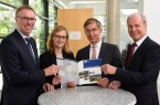 Präsentierten die Ergebnisse des IHK-Positionspapiers "Mobilität ist Zukunft!": stv. IHK-Hauptgeschäftsführer Harald Grefe, IHK-Referatsleiterin Daniela Becker, Vorsitzender des IHK-Verkehrsausschusses Dr. Stefan Schwinning und IHK-Hauptgeschäftsführer Thomas Niehoff (v.l.)