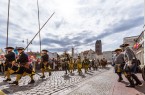 Schlachtdarstellung vor dem Rathaus in Wismar, Foto: TZ Wismar/A. Rudolph