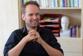 Schulpsychologe Andreas Neuhaus gibt Tipps für einen gelingenden Übergang vom Kindergarten zur Grundschule

 

Foto: Amt für Presse- und Öffentlichkeitsarbeit, Kreis Paderborn, Anna-Sophie Schindler