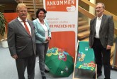 Das Foto zeigt von links: Elmar Brok MdEP, Kerstin Vieregge und Udo Zippel.