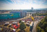 Bielefelds Stadtautobahn, der Ostwestfalendamm, bietet jedes Jahr eine schöne Kulisse für den „Stadtwerke run & roll day“.

Foto: Bielefeld Marketing GmbH