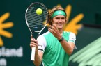 Deutschlands Tennisstar Alexander Zverev unterzeichnet einen Drei-Jahres-Kontrakt mit den GERRY WEBER OPEN in HalleWestfalen. Das 20-jährige Tennisass aus Hamburg wird auch bei der 26. Turnierauflage vom 16. bis 24. Juni 2018 im GERRY WEBER STADION aufschlagen und um den Siegerpokal beim renommierten ATP 500er-Rasenevent kämpfen. © GERRY WEBER OPEN_KET