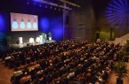 Das Interesse an „Autocalypse now“ war groß: Rund 350 Menschen diskutierten auf Einladung von VDI und VDE OWL im kleinen Saal der Stadthalle über Verkehrsmodelle der Zukunft.