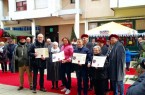 Die deutschen Weihnachtsmärkte standen hier Pate: Auch in Châteauroux werden die Spezialitäten aus kleinen Häuschen heraus verkauft.