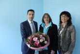 Freuen sich auf die bevorstehende Eröffnung der Praxis für Frauenheilkunde in der Eickhoffer Straße 4a: v.l. Bürgermeister Burkhard Schwuchow, Ingrid Mohrmann sowie Marion Altemeier, stellv. zuständige Abteilungsleiterin Foto: Stadt Büren