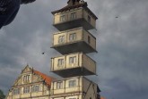 Im Turm von Schloss Brake wimmelt es nur so vor europäischen Bezügen. Am „Tag des offenen Denkmals“ nimmt der Kunsthistoriker Dr. Michael Bischoff um 15 und um 16.30 Uhr das weithin sichtbare Wahrzeichen Lemgos im besten Sinne „auseinander“. Copyright: Der Bildakrobat.