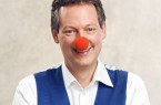 -- FREI AB OKTOBER 2018 --
Covershoot und Portraits
mit ECKART VON HIRSCHHAUSEN ,Moderator, Mediziner, Zauberkünstler, Kabarettist, Comedian und Schriftsteller.
Rubrik: COVER
Location: Picture Elements, Reichenbachstraße 28,
80469 München und Umgebung
Datum: 05.07.18

digital fotografiert, 46,6 x 69,9 cm, 300 dpi

- retuschiert
- Ready To Print 
- APPROVAL 

Foto: Steffen Jänicke 2018
www.steffen-jaenicke.de
Rechte gemaess Vereinbarung