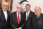 Vier Weggefährten, v. l.: Prof. em. Dr. Wolfgang Weber, Prof. em. Dr. Dr. h. c. mult. Peter Freese, Prof. Dr. Nikolaus Risch und Prof. em. Dr. Friedrich Buttler.Foto: Universität Paderborn, Kamil Glabica