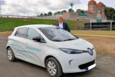 Bürgermeister testet E-Auto, Foto: Stadt Minden