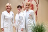 Chefärztin Dr. Wencke Ruhwedel, Fachärztin 	Mareen Schelletter und Fachärztin Franziska 
Barthel, Foto: Klinikum Gütersloh