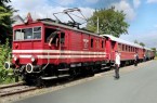 Abfahrt am Teddybär-Fahrtag in Bösingfeld - Der Historische Heckeneilzug der Landeseisenbahn Lippe startet am 6. Oktober um 10:00, 12:30 und 15:00 Uhr am Bahnsteig. Foto: Michael Rehfeld