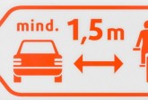 Autoaufkleber Mindestüberholabstand  Foto: © ADFC Köln