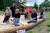 Das Team um Gabriele Heber (Zweite v.r.) freut sich auf ein gemeinsames Einleben mit den Kindern in der Johanniter-Kita „Arche Noah“ an der Lindenstraße. Foto: