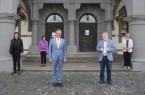 Bürgermeister Michael Dreier (Mitte) empfing das Präsidium der Landschaftsversammlung des Landschaftsverbandes Westfalen-Lippe – Michael Pavlicic (erster stellvertretender Vorsitzender), Monika Schnieders-Pförtzsch (stellvertretende Vorsitzende), Dieter Gebhard (Vorsitzender) sowie Gertrud Welper (stellvertretende Vorsitzende, v. l.) – im Paderborner Rathaus.Foto: © Stadt Paderborn