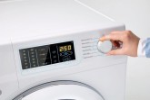 Mit dem Sonderpreis „Focus Open Meta“ wurde in diesem Jahr die Miele Waschmaschine W1 Classic GuideLine für blinde und sehbehinderte Menschen prämiert.Foto: Miele