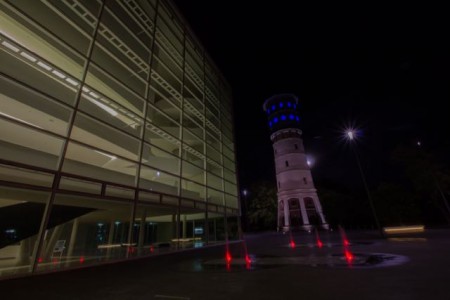  Der kulinarische Rundgang beginnt am Theater. (Foto: Gütersloh Marketing) 