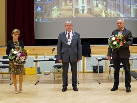Ursula Grewe und Robert Rissing erneut im Amt bestätigt.Foto:Stadt Brakel 