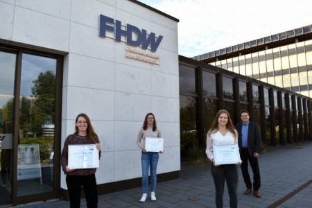 Foto: FHDW Paderborn, Stipendien für drei Studierende