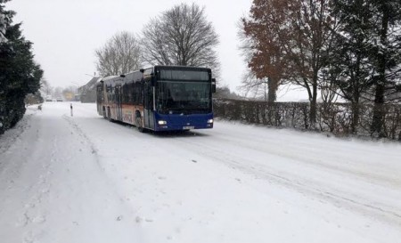 Die Busse des PaderSprinters fahren wieder, einzelne Haltestellen in in Dahl, Neuenbeken und Wewer sowie im Neubaugebiet „Springbach Höfe“, können noch nicht bedient werden. Foto: © PaderSprinter