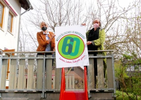 Führen als Doppelspitze den Verein Westfälisches Kinderdorf in die Zukunft: die Kaufmännische Geschäftsführerin Paula Heising (rechts) und die Pädagogische Geschäftsführerin Carmen Ramos.