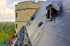 Dachsanierungsarbeiten am Westflügel der Wewelsburg (©Kreismuseum Wewelsburg)
