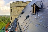 Dachsanierungsarbeiten am Westflügel der Wewelsburg (©Kreismuseum Wewelsburg)