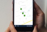 Auch von unterwegs klappt dank Mängelmelder-App die schnelle Schadensmeldung.