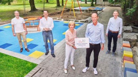 Zum Geburtstag von Liz Mohn: Bertelsmann spendet inklusiven Kinderspielplatz .Foto:Bertelsmann