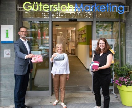Pop-Up-Regal der GTM bietet Ausstellungsfläche für Kleingewerbe Foto:© Gütersloh Marketing GmbH & Lena Descher).