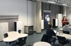 Insgesamt drei mobile Luftreiniger Miele AirControl ermöglichen in diesem Klassenraum wieder Präsenzunterricht, den sie mit einer Lautstärke von maximal 35 Dezibel nicht stören. (Foto:Miele)