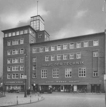 Das Haus der Technik prägte ab Ende November 1929 den Bielefelder Jahnplatz. Foto: ©Archiv Stadtwerke Bielefeld