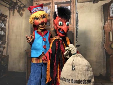 Kasper und Teufel im Theater in Büren, Foto: ©Robert Husemann