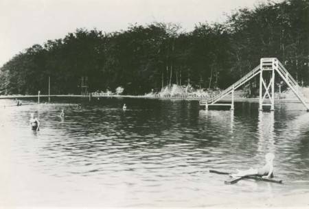 Das Freibad Brackwede um das Jahr 1930, vier Jahre nach der Eröffnung. Foto: © Stadtarchiv Bielefeld