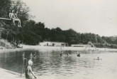Das Freibad Brackwede, aufgenommen im Jahr 1945. Foto: ©Stadtarchiv Bielefeld